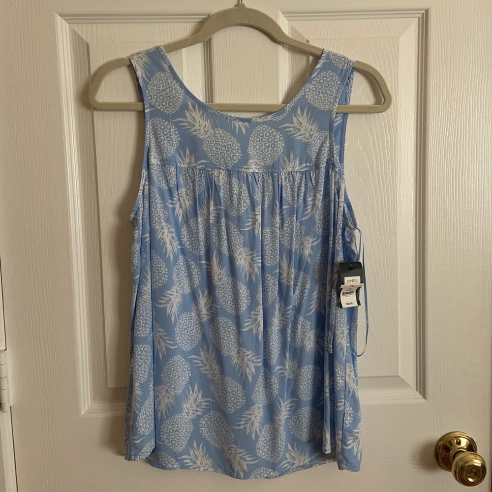 Crown & Ivy Pineapple Tank Top